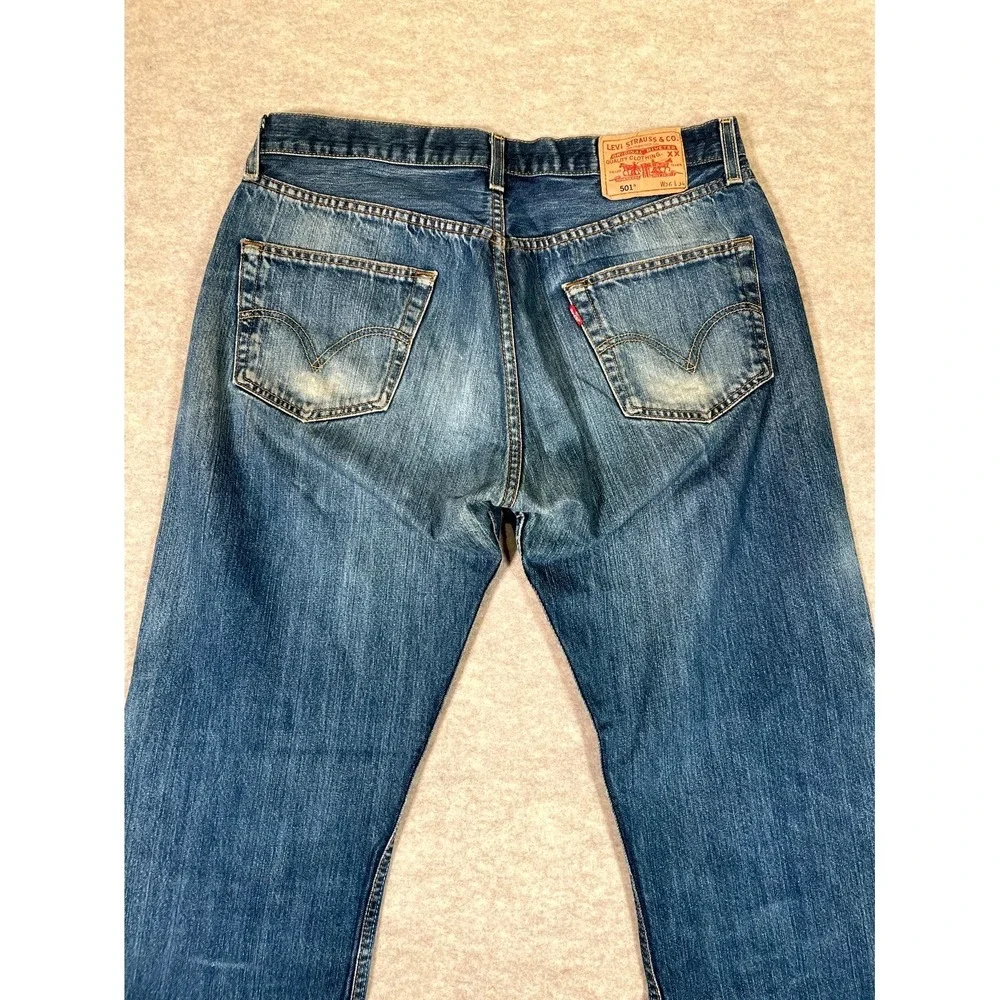 Levis 501 Original Fit‎ Straight Jeans Mens 36x34 Blue Denim Cotton Frayed Hem